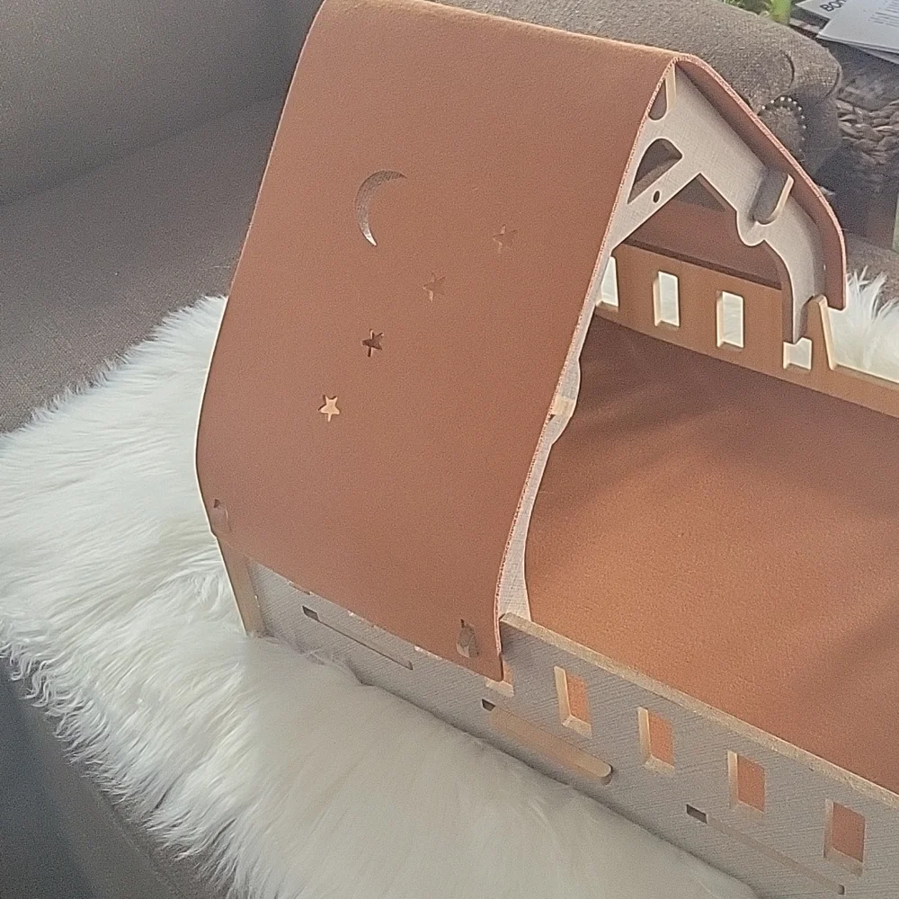 Four Seasons Universal Pet Bed EUC Host Pick🥳